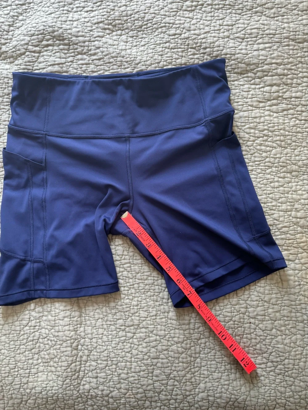 Athleta Navy Ultimate Stash II 7” Short L - Picture 11 of 11